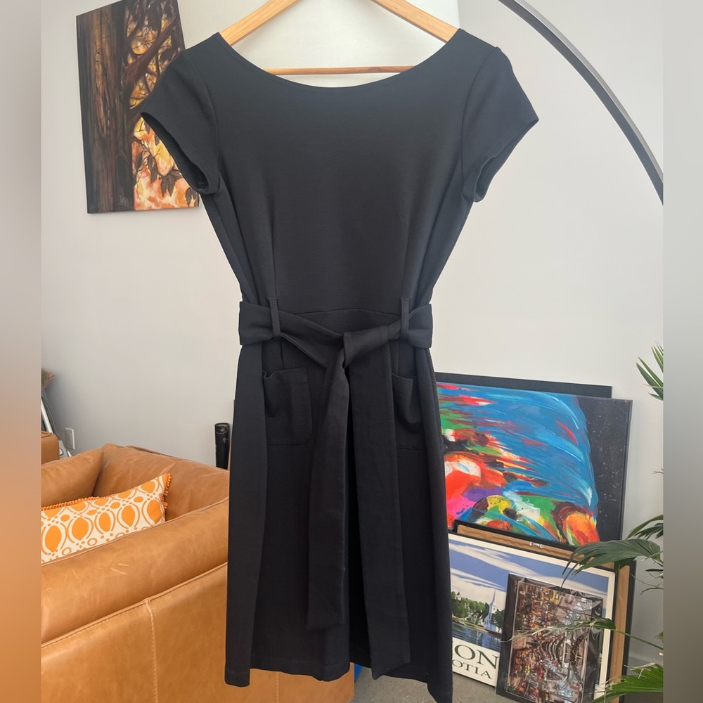 Theory Saloma Rave Black Short Sleeve Dress with Waist Tie